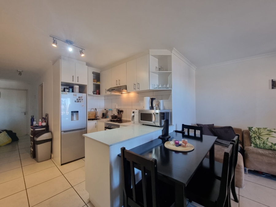 To Let 1 Bedroom Property for Rent in Salt River Western Cape